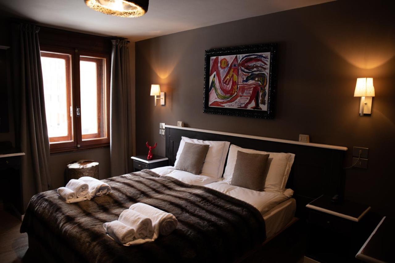 Art Hotel Grivola 布勒伊-切尔维尼亚 外观 照片