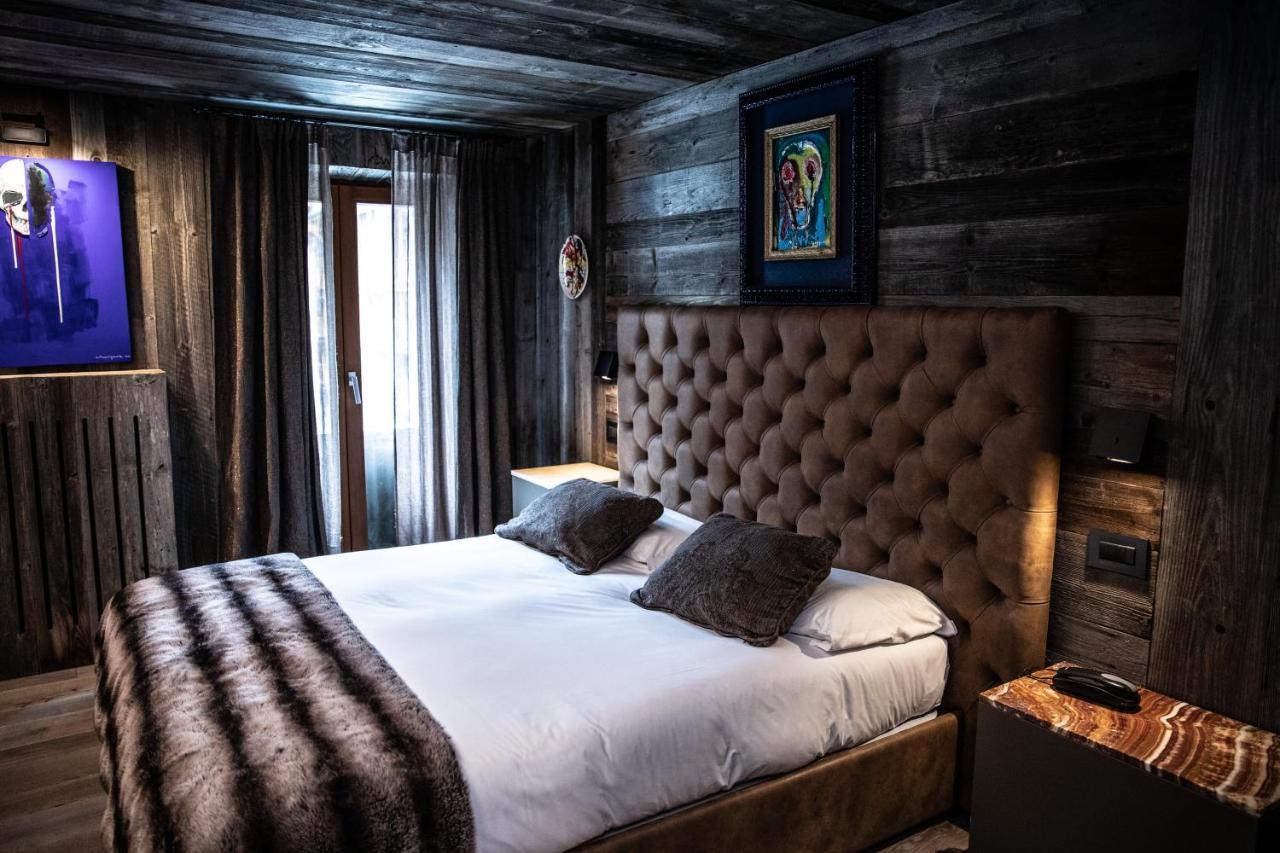 Art Hotel Grivola 布勒伊-切尔维尼亚 外观 照片