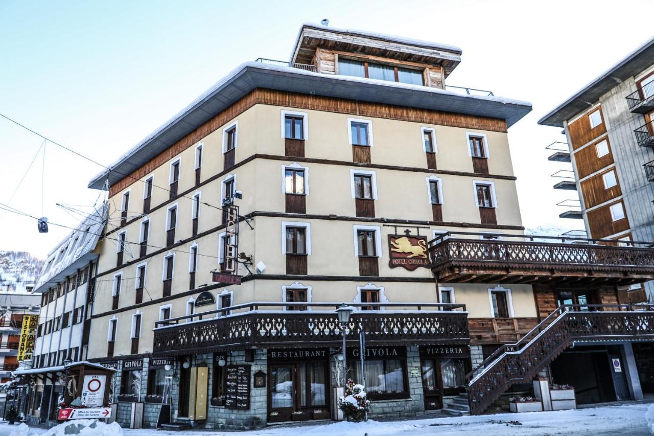 Art Hotel Grivola 布勒伊-切尔维尼亚 外观 照片