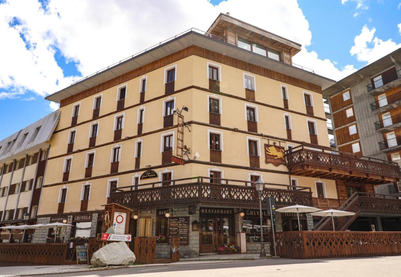 Art Hotel Grivola 布勒伊-切尔维尼亚 外观 照片